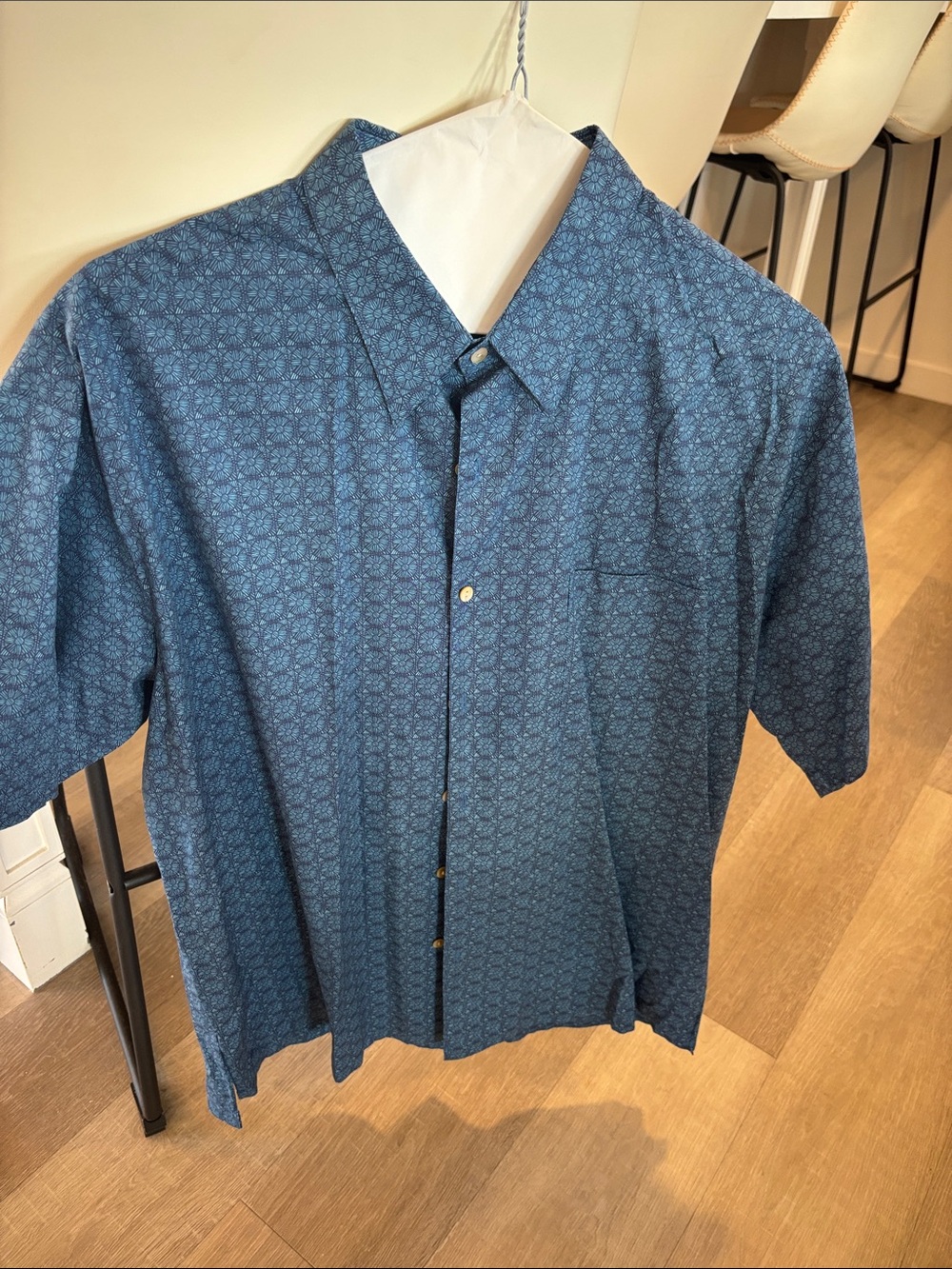 Tori Richard Blue Short-Sleeve Printed Button-Down Shirt